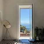 Primopianoposillipo ベッド・アンド・ブレックファスト 4*