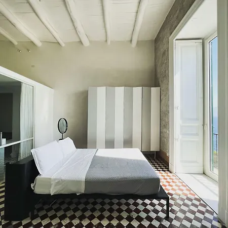 Bed & Breakfast Primopianoposillipo 4*