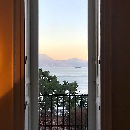 Primopianoposillipo 4* Neapol