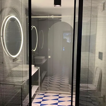 Oda ve Kahvaltı Primopianoposillipo 4*