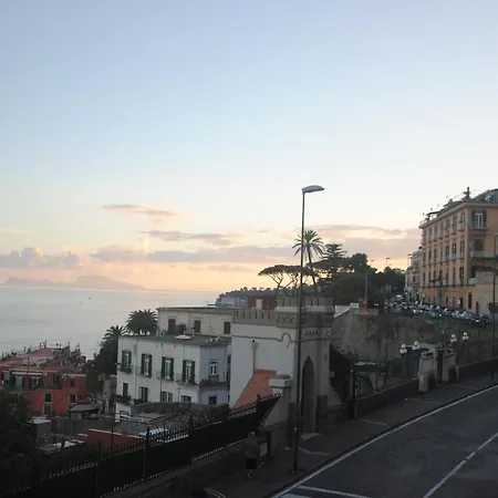 Bed & Breakfast Primopianoposillipo *