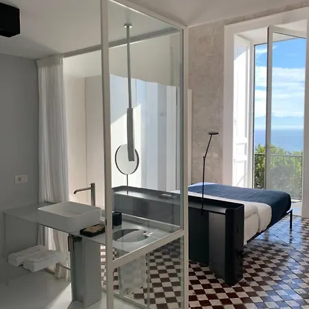 Primopianoposillipo فندق مبيت وإفطار 4*