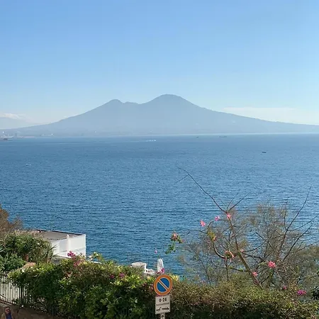 Primopianoposillipo Nocleg ze śniadaniem 4*